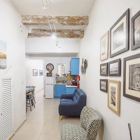 Apartamento Cosy In The Heart Of *